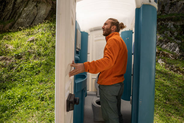 Portable Toilet Options We Offer in Jay, OK